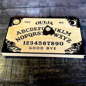 Hipdot ouija pallet